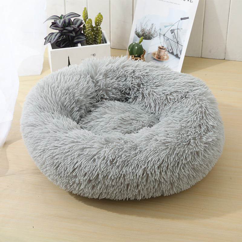 Plush Donut Bed in Light Grey